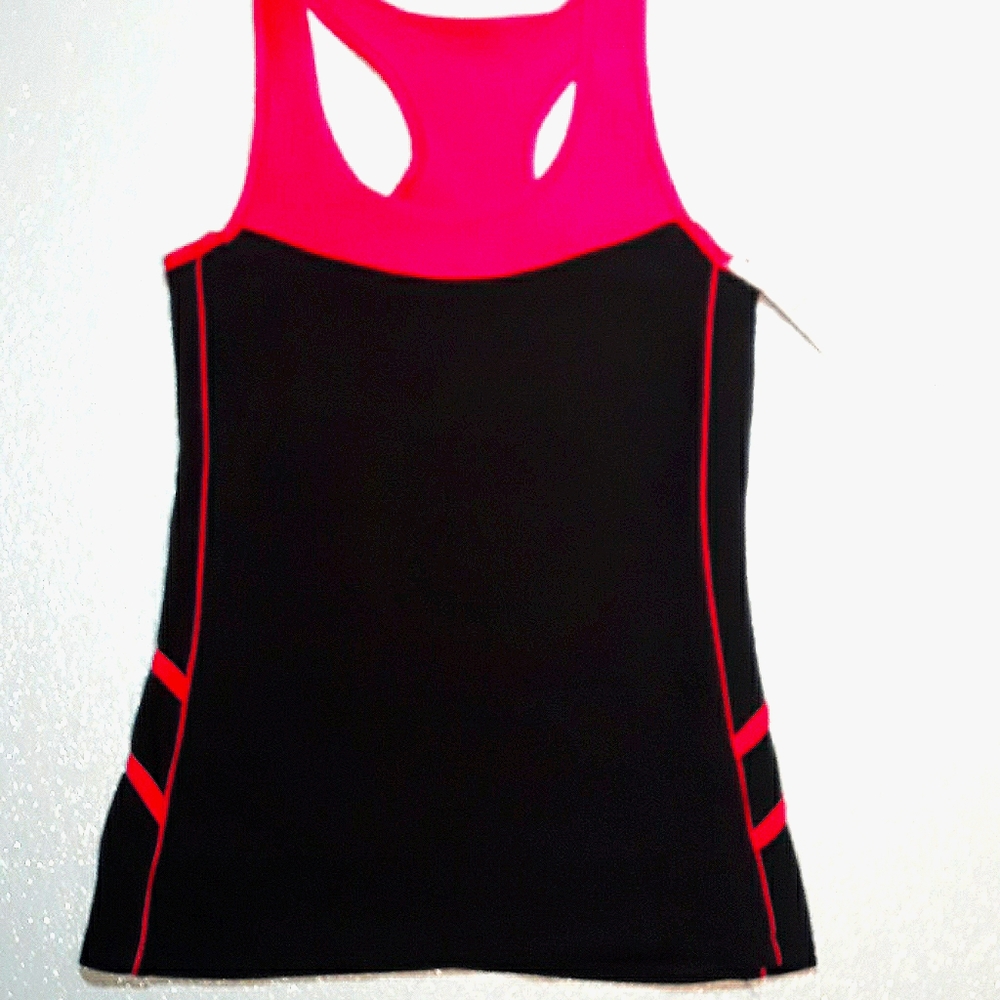 ❤ ❤️❤️ 4 for $20 Sale.      Razorback tank tops